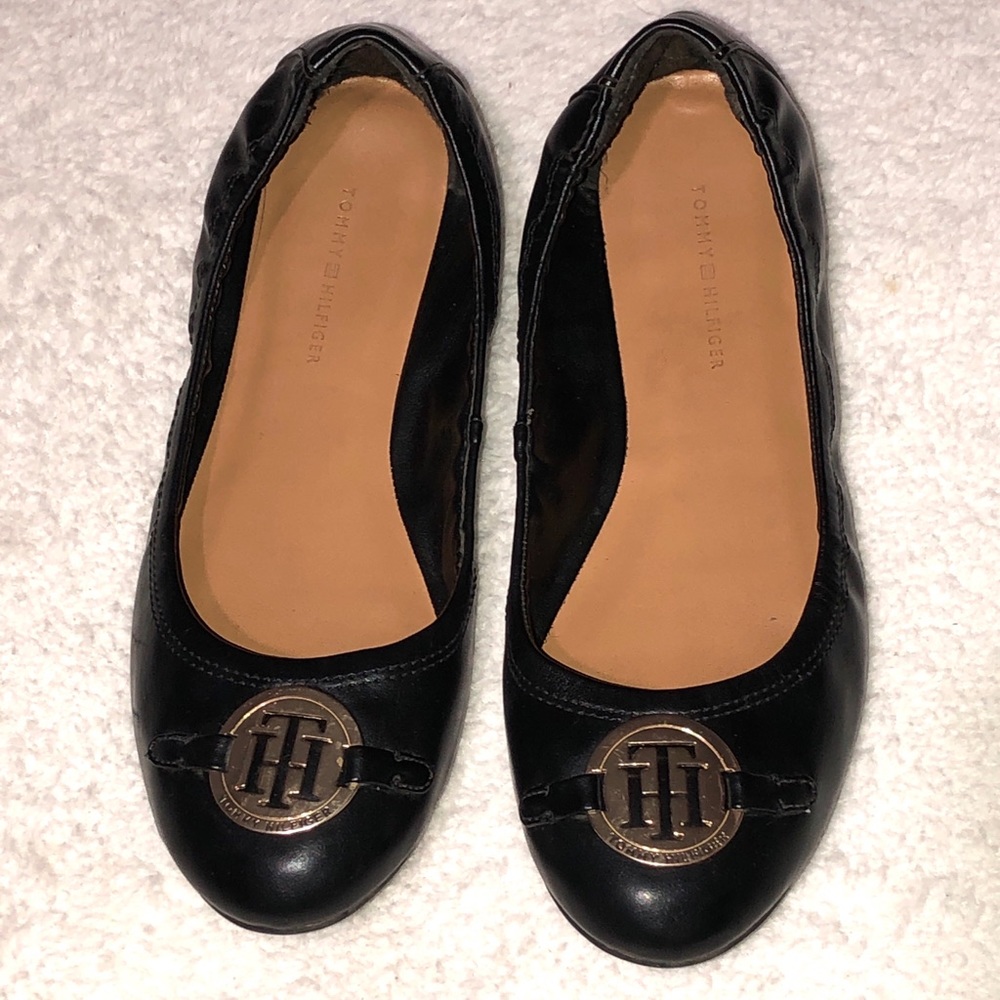 Tommy Hilfiger Black Flats